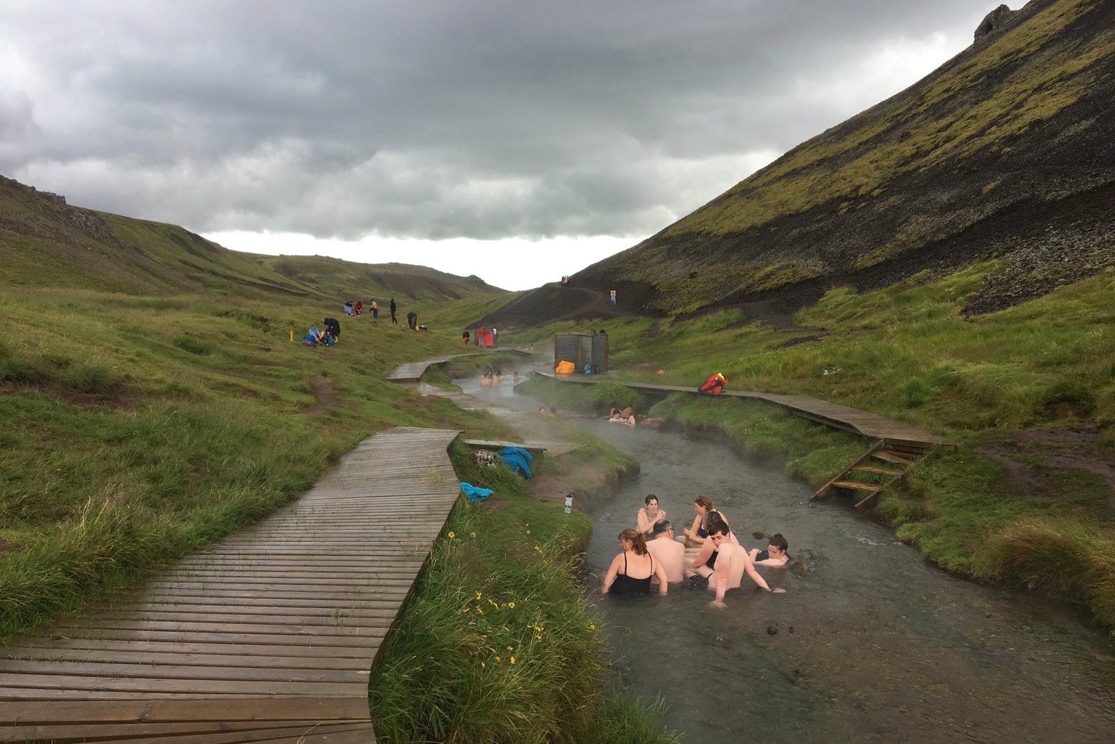 El río caliente de Reykjadalur a Hveragerði