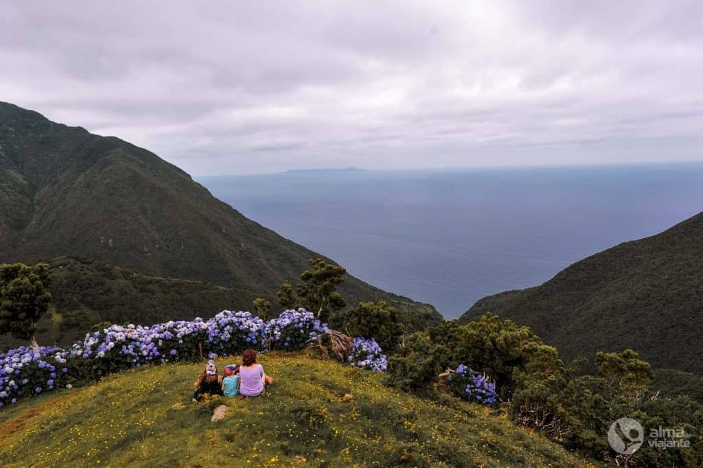 Sendero Caldeira de Santo Cristo, São Jorge, Azores