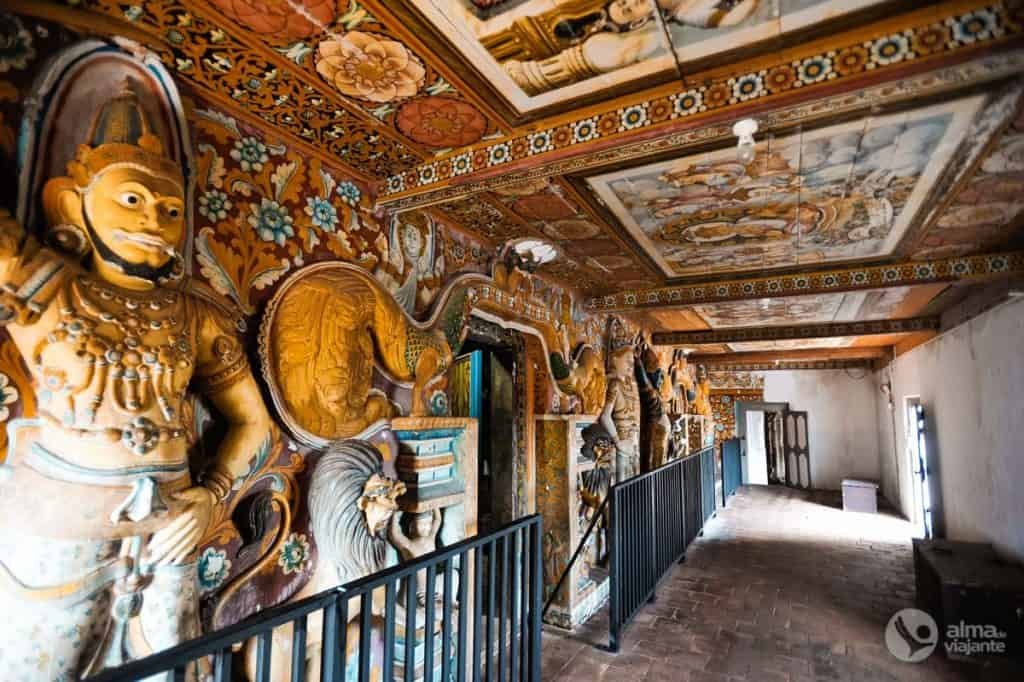 Frescos en Mulkirigala Sri Lanka