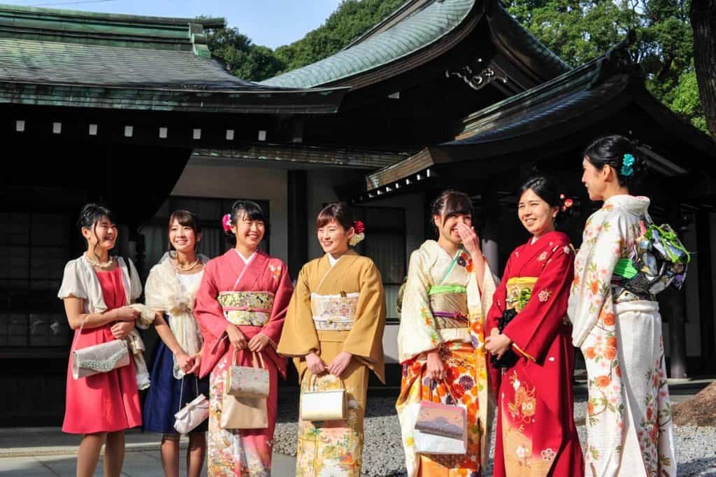 Mujeres en kimono, Tokio