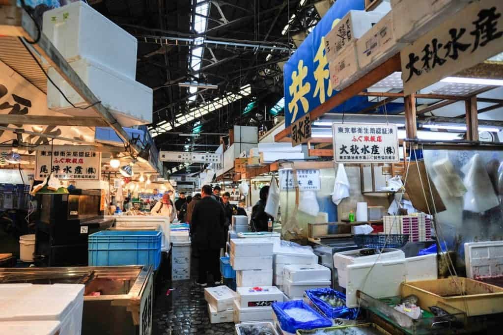 Zona interior del mercado de Tsukiji