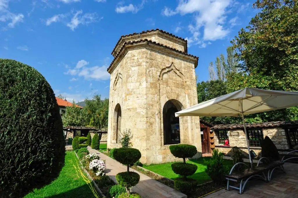 Türbe Sarena Dzamija