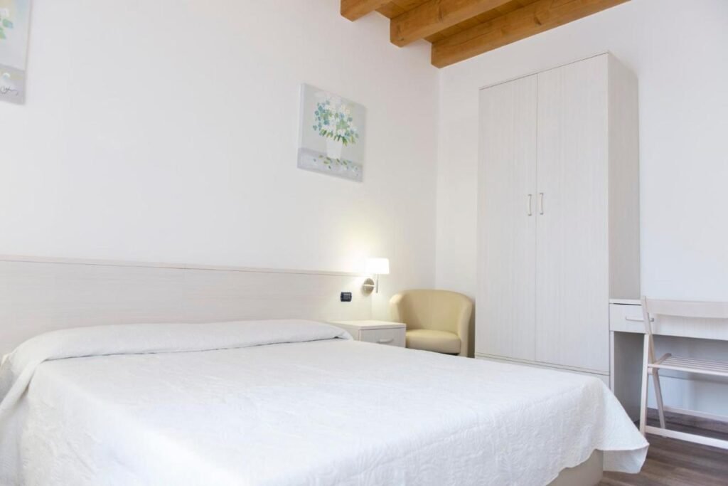 Hosting en Padua: Residencia Eremitani
