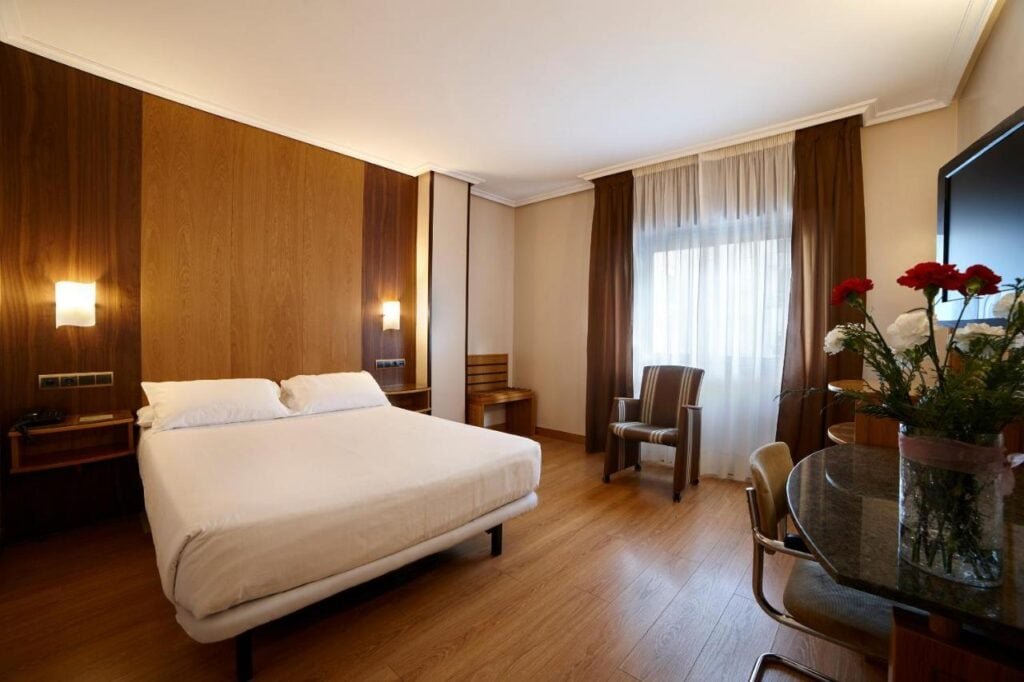 Hoteles Zamora: Zenit Dos Infanta