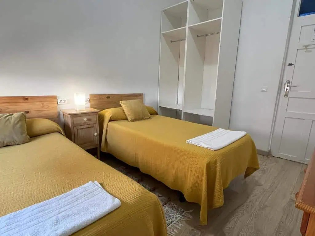 Hoteles Badajoz Baratos: Galicia de Pensiones