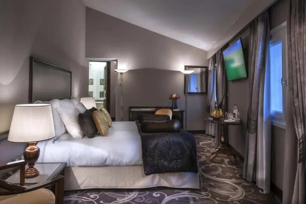 Hoteles de Lyon: villa florentina