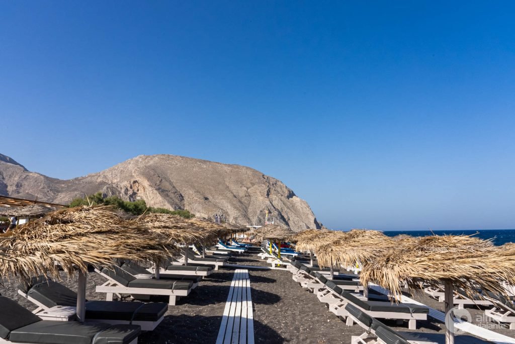 Playa de Perissa, Santorini