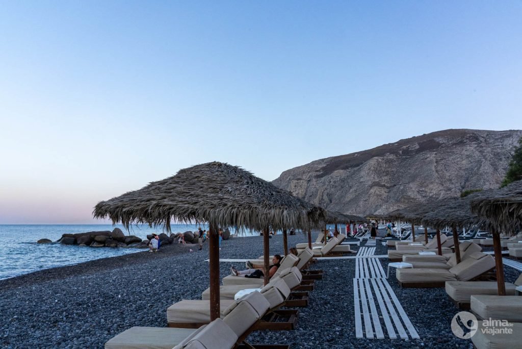 Playa de Kamari, Santorini, Grecia