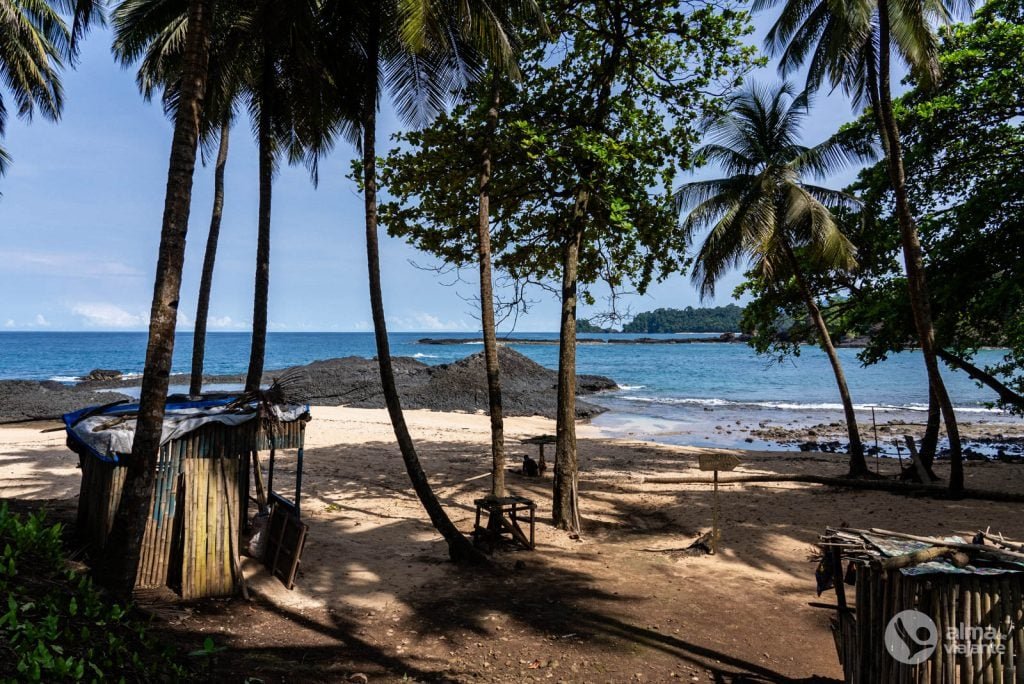 Santo Tomé playas: Playa con piscina