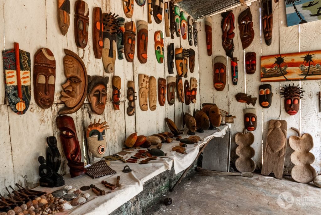 Artesanías de madera Santo Tomé