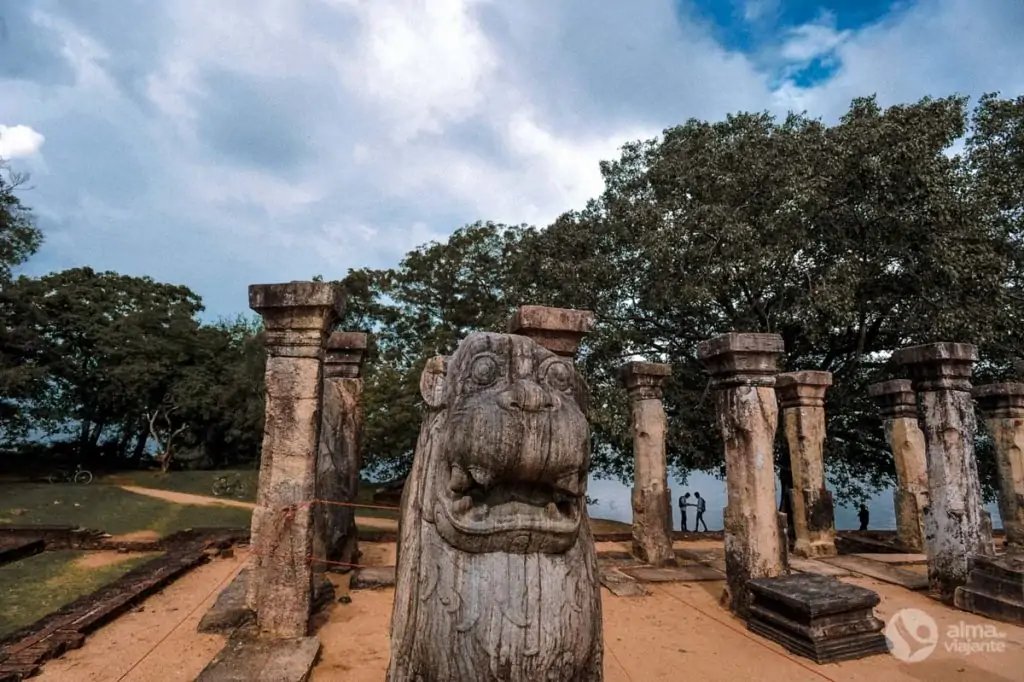 Visita Polonnaruwa: Palacio del Rey Nishshanka Malla