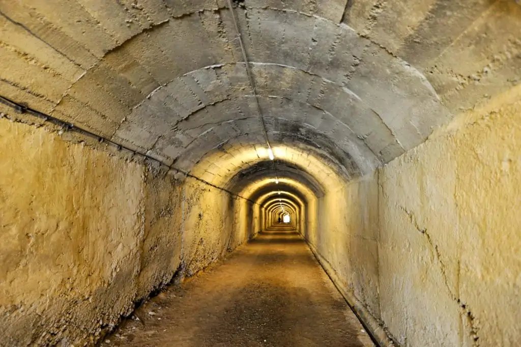 Túnel a Bunk'Art, Tirana