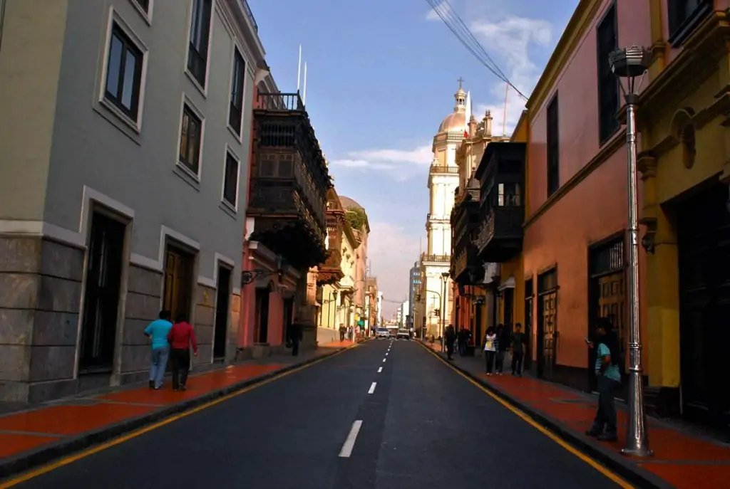 Jirón Ucayali, Lima