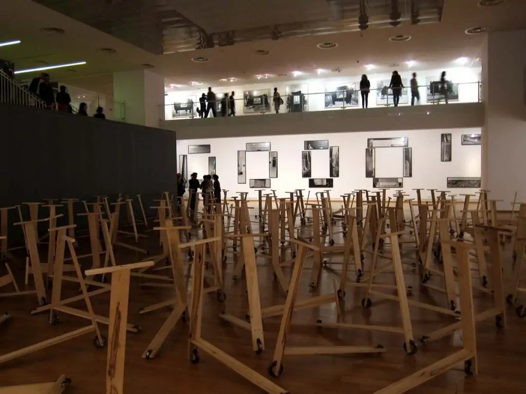 Visita Bucarest: Museo de Arte Contemporáneo