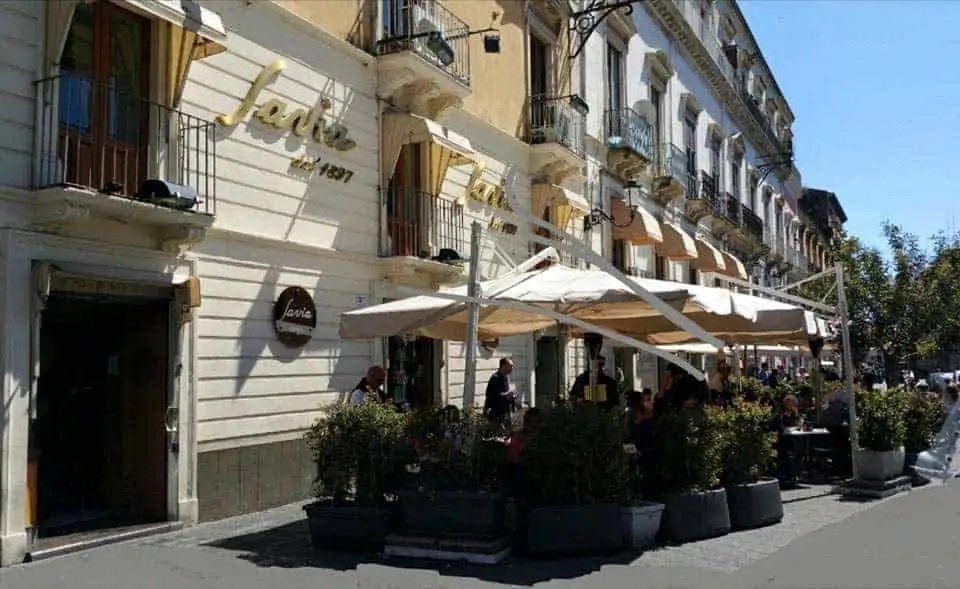 Savia, pastelería tradicional de Catania