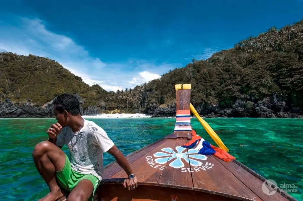 Barco en Phi Phi Leh