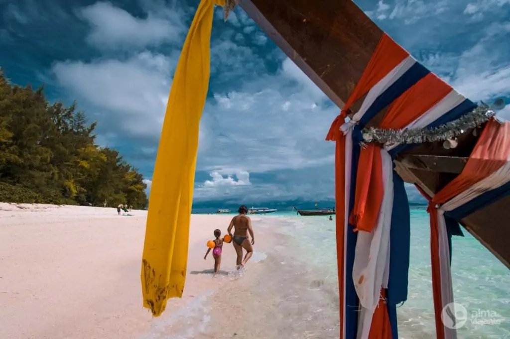 Isla Bambú, Phi Phi, Tailandia